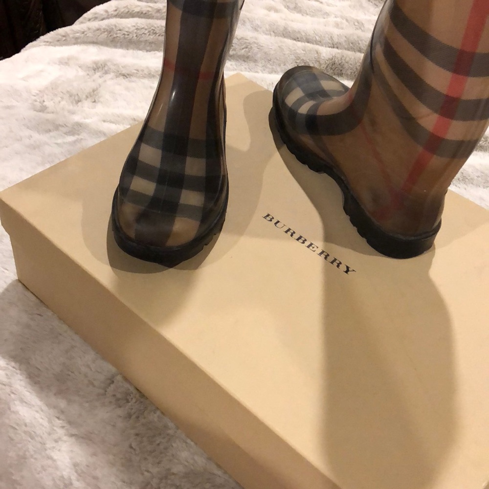 Authentic Burberry rain boots